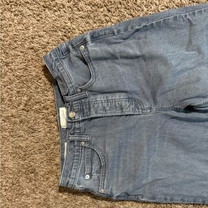 Universal Thread High Rise Straight Jean Grey Wash Size 6R